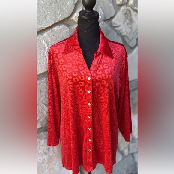 Ruby Rd. Tops - Ruby Rd Holiday Christmas Tunic Top XL 1X Red Embossed Velvet Excellent